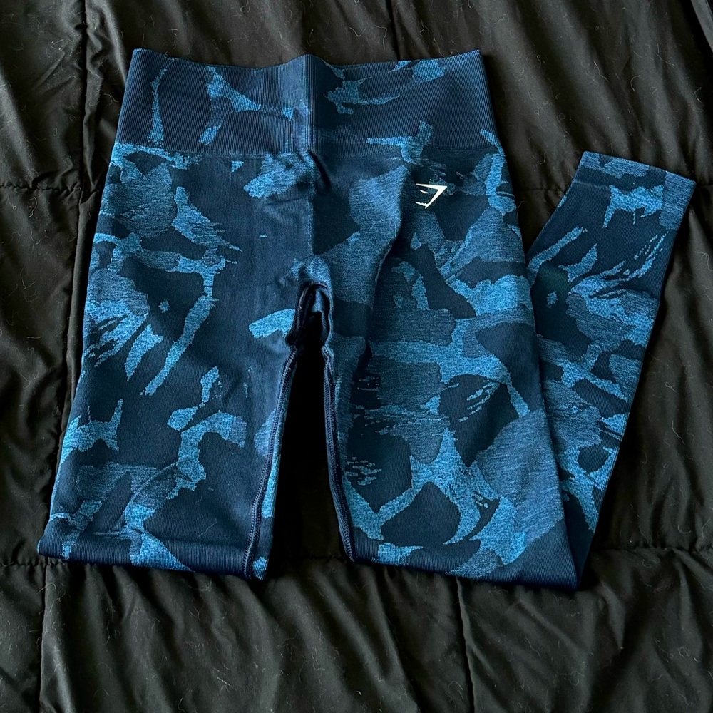 Gymshark Adapt Camo Leggings — Small / Blue